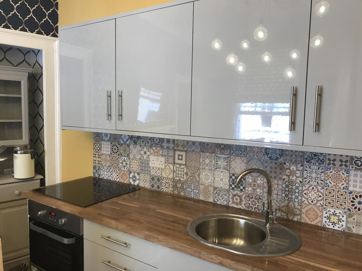 Central City Pad One Bedroom Plus Double Sofabed باث المظهر الخارجي الصورة